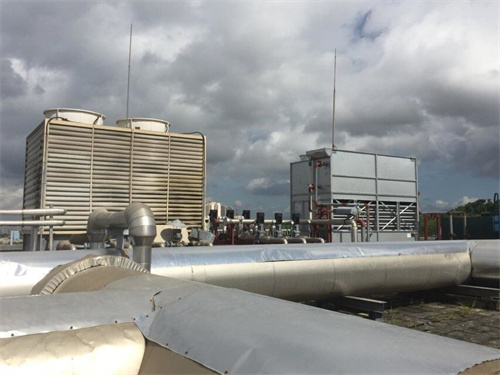 逆流式冷卻塔的三大系列(逆流式玻璃鋼冷卻塔設(shè)備)