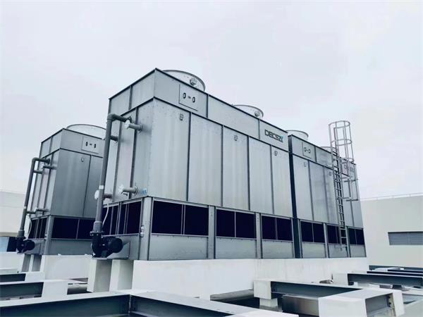 冷卻塔廠家講解逆流式冷卻塔設(shè)計(jì)時(shí)注意要點(diǎn)