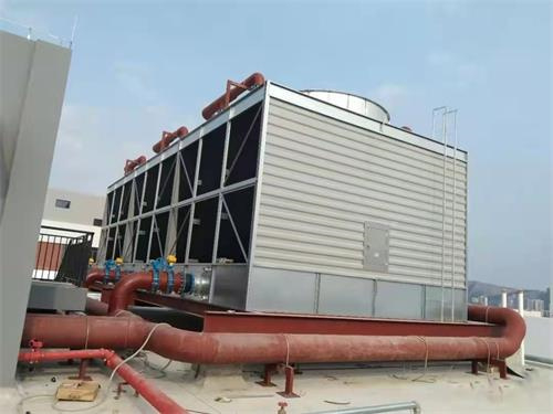 怎樣降低工業(yè)冷卻塔運(yùn)行中的噪音(隔音墻能給冷卻塔降低多少噪音)